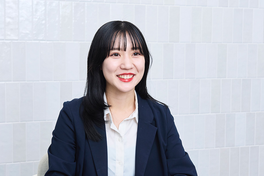 五十嵐日菜のインタビュー風景