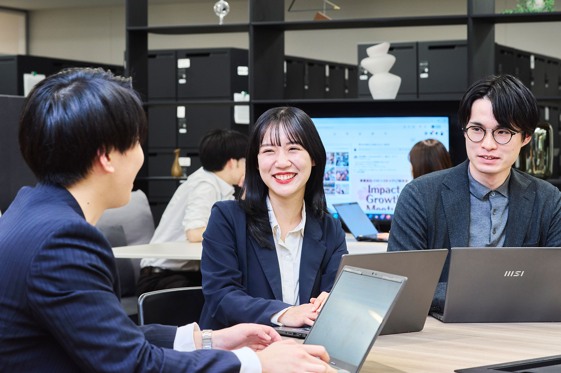 五十嵐日菜の仕事風景