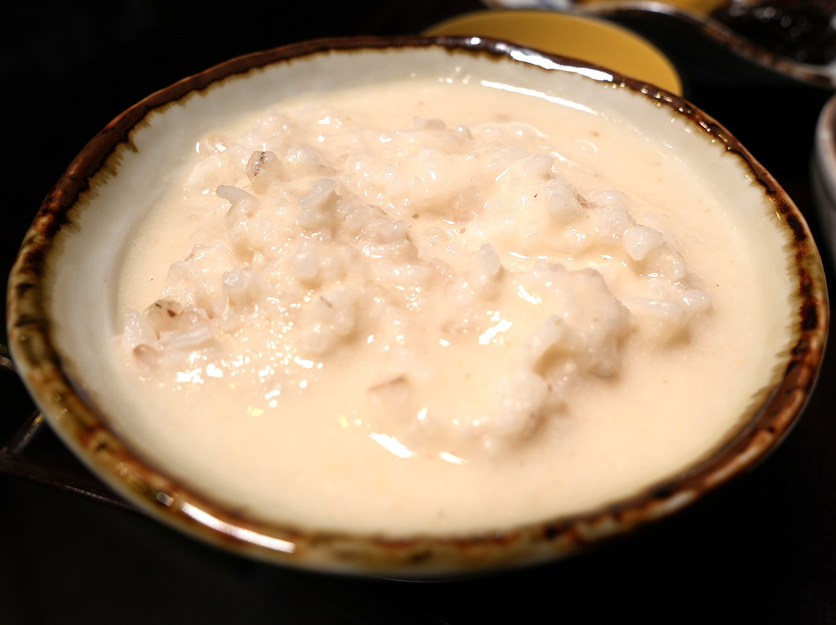 名物のとろろごはん