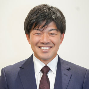 ストライク鈴木悠太